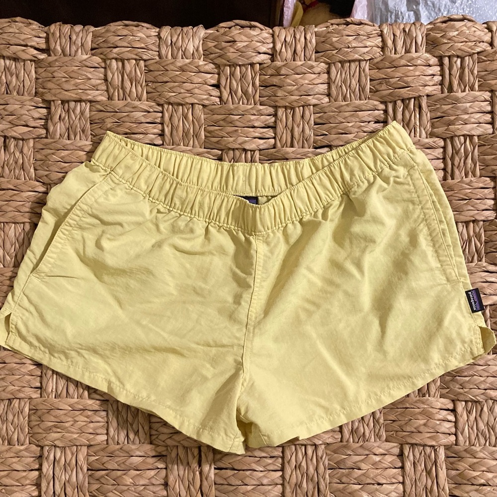 COPY - Yellow Patagonia Barely Baggie shorts size Medium